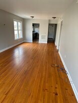 732 Dobson St, Unit 3