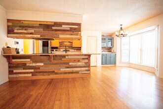 86 Schooner Ln in Shalimar, FL - Building Photo - Building Photo