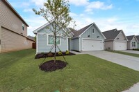 11125 E Chase Ln in Aubrey, TX - Foto de edificio - Building Photo