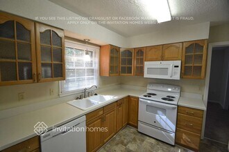 1000 Covewood Ct in Charlotte, NC - Building Photo - Building Photo