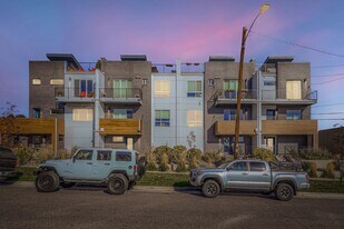 2851 W 21st Ave in Denver, CO - Building Photo