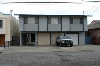 420 Milton Ave in San Bruno, CA - Building Photo - Building Photo