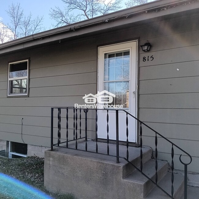 815 12th Ave N in St. Cloud, MN - Foto de edificio - Building Photo