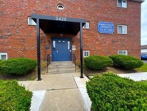 Garrett House Apartments in Drexel Hill, PA - Building Photo - Building Photo