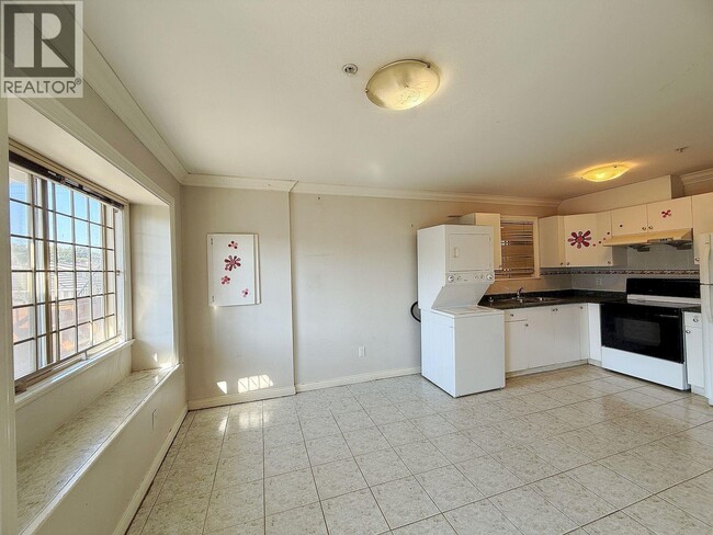property at 12xx E 61st Ave