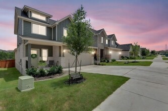 161 Grey Slate Ave in Marble Falls, TX - Building Photo - Building Photo