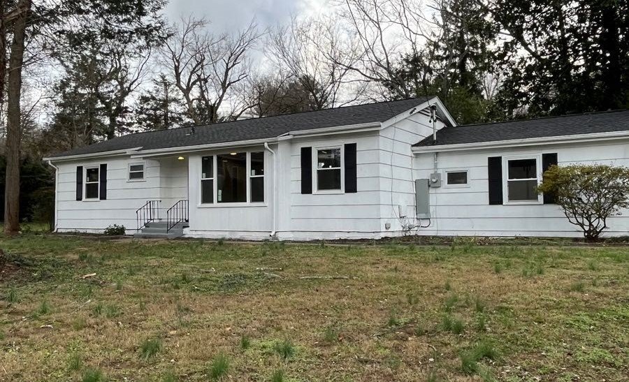 5623 Lawrence Rd in Knoxville, TN - Building Photo