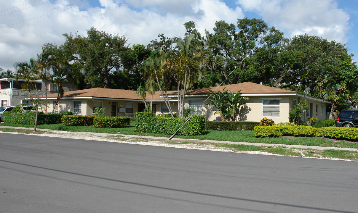 401 SW 7th Ave in Fort Lauderdale, FL - Building Photo