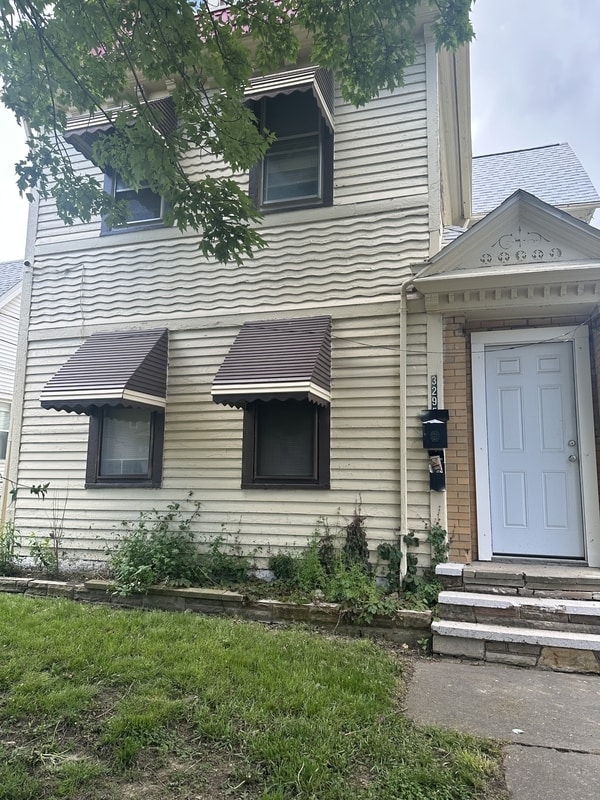 property at 3295 W 54th St