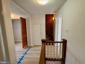 912 S Fairhill St in Philadelphia, PA - Building Photo - Building Photo