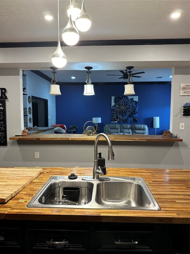 property at 21110 Atascocita Pl Dr