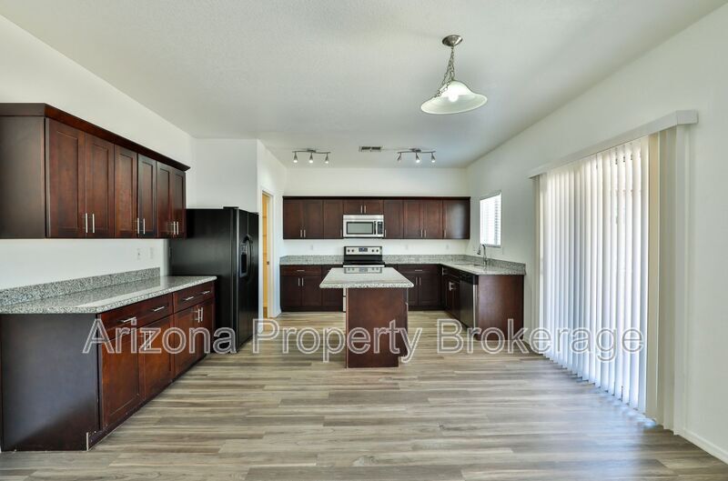 13264 W Ventura St in Surprise, AZ - Building Photo
