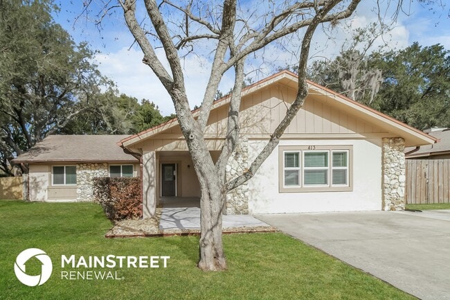 property at 413 E Citrus St