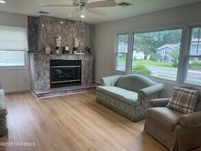 4 Judith Ct in Ocean Township, NJ - Building Photo - Building Photo