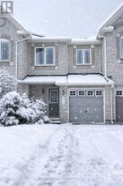 102 Brady Ave in Ottawa, ON - Building Photo