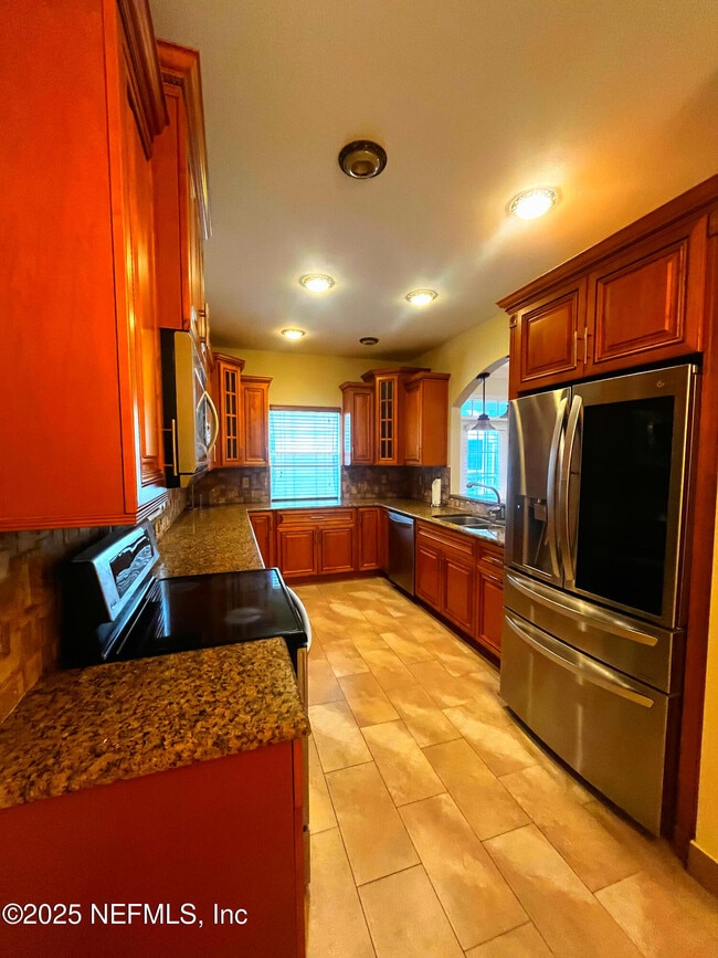 property at 10901 Burnt Mill Rd