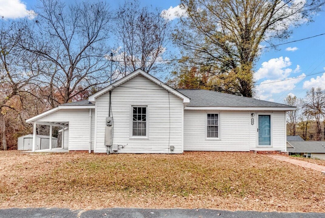 721 Broad St in Kannapolis, NC - Building Photo