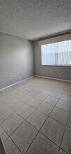 8901 Wiles Rd in Coral Springs, FL - Building Photo - Building Photo