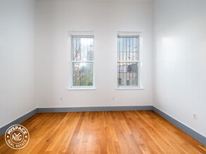 226 Troutman St, Unit 5M in Brooklyn, NY - Foto de edificio - Building Photo
