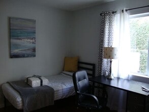 625 E Del Mar Blvd in Pasadena, CA - Foto de edificio - Building Photo