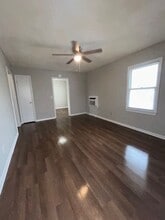 123 Calvin Ct in West Columbia, SC - Building Photo - Building Photo