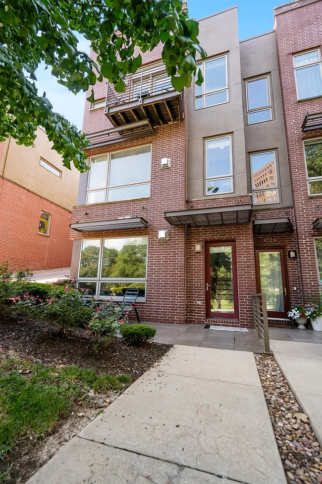 4528 Mill Creek Pkwy in Kansas City, MO - Building Photo - Building Photo