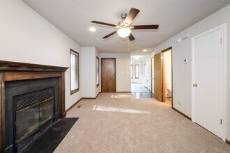 1449 Goose Landing in Virginia Beach, VA - Building Photo - Building Photo