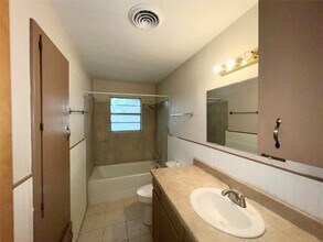 16109 Clarence St in Needville, TX - Building Photo - Building Photo