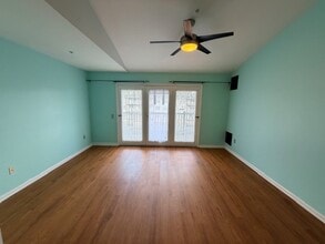1907 Waters Edge Dr in Newark, DE - Building Photo - Building Photo