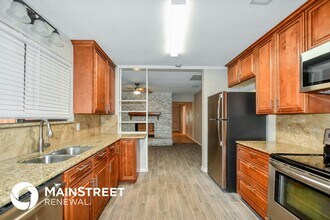 5401 Edgewater Cir in Rowlett, TX - Building Photo - Building Photo