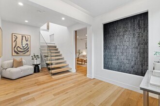 124 Foxwood Rd in Portola Valley, CA - Building Photo - Building Photo