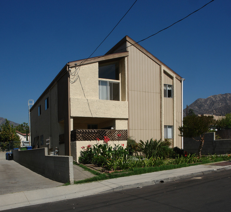 7629 Wyngate St in Tujunga, CA - Building Photo