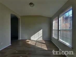 2106 Rose May Dr in Forney, TX - Building Photo - Building Photo