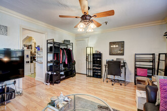 308 NW 24th St in Oklahoma City, OK - Foto de edificio - Building Photo