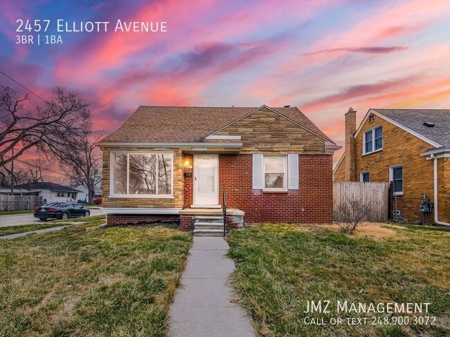 property at 2457 Elliott Ave
