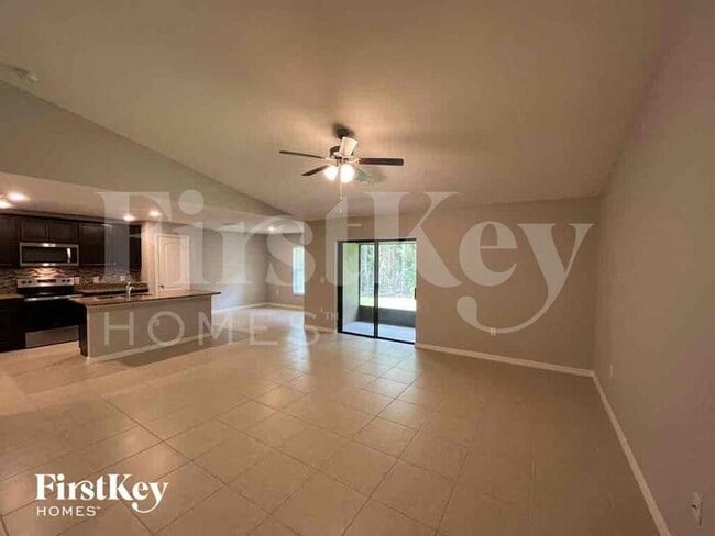 4625 Dragon St in North Port, FL - Building Photo - Building Photo