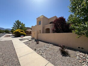 11208 Amman Ave NE in Albuquerque, NM - Building Photo - Building Photo