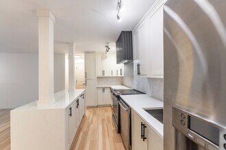 1339 N Dearborn St in Chicago, IL - Building Photo - Building Photo