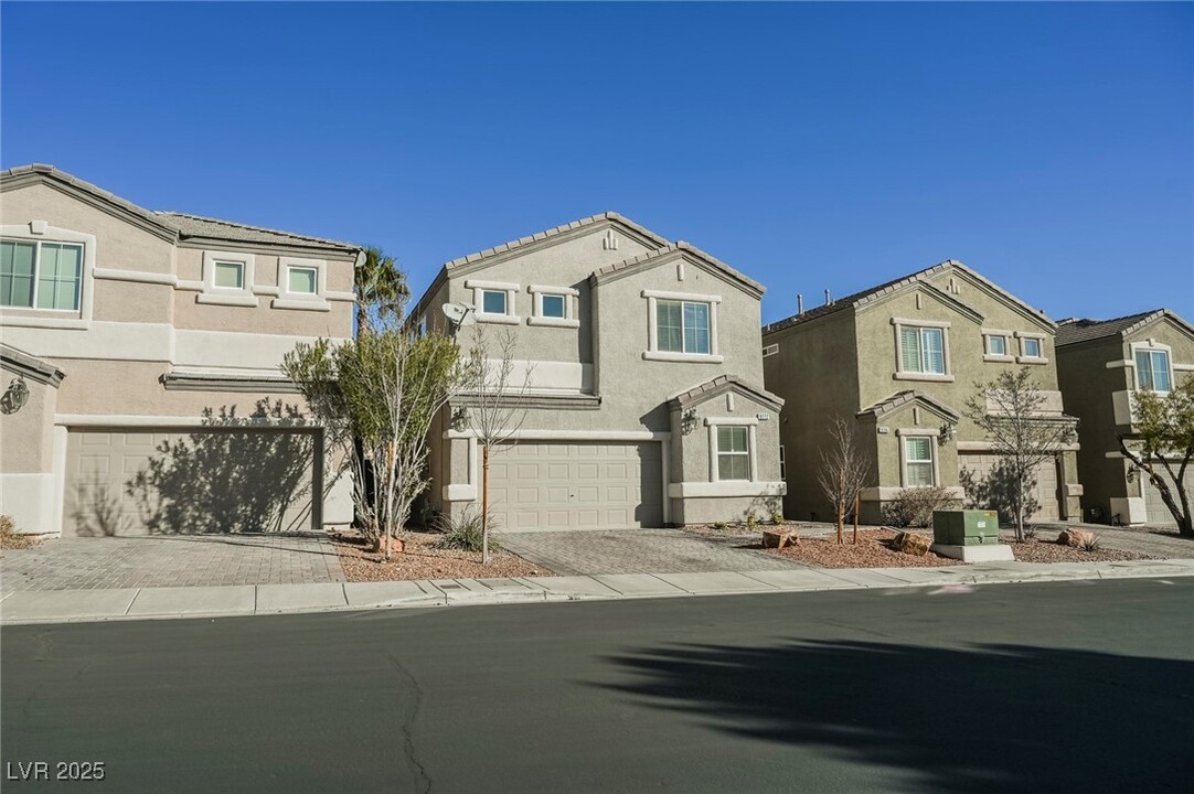 9772 Thistle Dew Ave in Las Vegas, NV - Building Photo