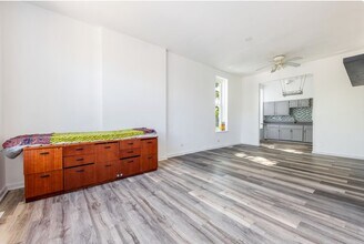 901 W 19th St, Unit 3 in Chicago, IL - Foto de edificio - Building Photo