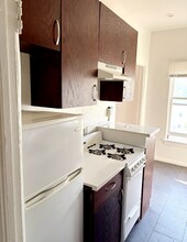 1845 N Gramercy Pl in Los Angeles, CA - Building Photo - Building Photo