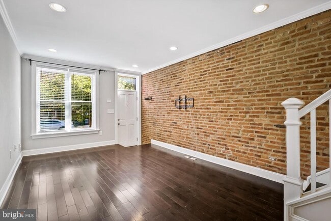 108 S Conkling St in Baltimore, MD - Building Photo - Building Photo