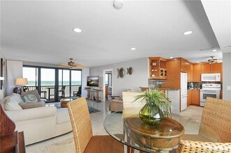 2375 NE Ocean Blvd in Stuart, FL - Foto de edificio - Building Photo