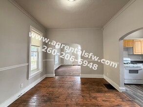 1204 Park Ave in Fort Wayne, IN - Building Photo - Building Photo