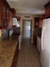 1432 Jackellen Ln in Modesto, CA - Building Photo - Building Photo