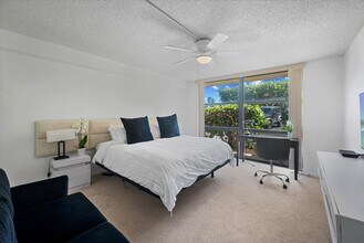 3200 S Ocean Blvd in Palm Beach, FL - Building Photo - Building Photo