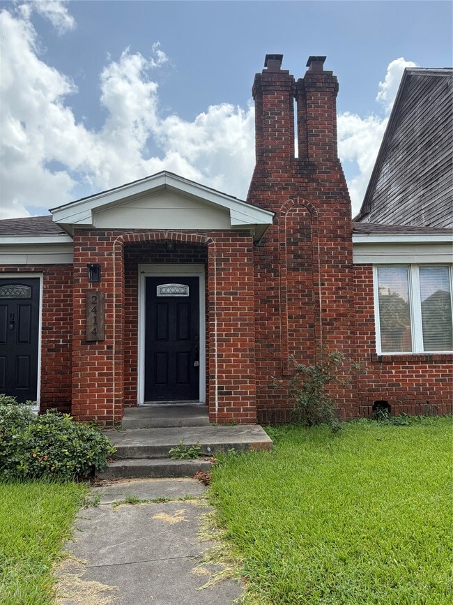 property at 2414 Eagle St