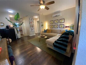 1404 W 12th St in Austin, TX - Building Photo - Building Photo
