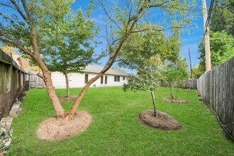 9535 Vogue Ln in Houston, TX - Building Photo - Building Photo