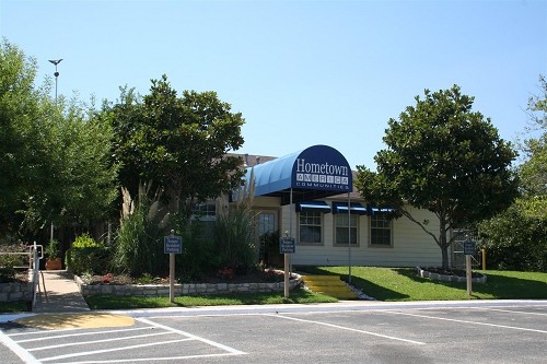 Stonegate in Austin, TX - Foto de edificio - Building Photo